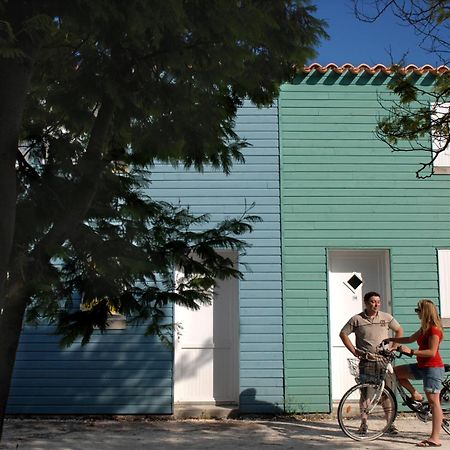 Residence Odalys Le Village Des Amareyeurs Ле-Шато-д'Олерон Экстерьер фото