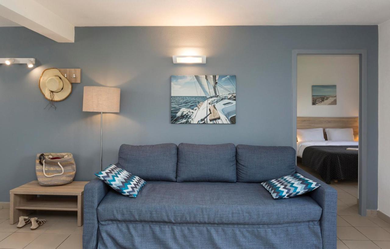 Residence Odalys Le Village Des Amareyeurs Ле-Шато-д'Олерон Экстерьер фото