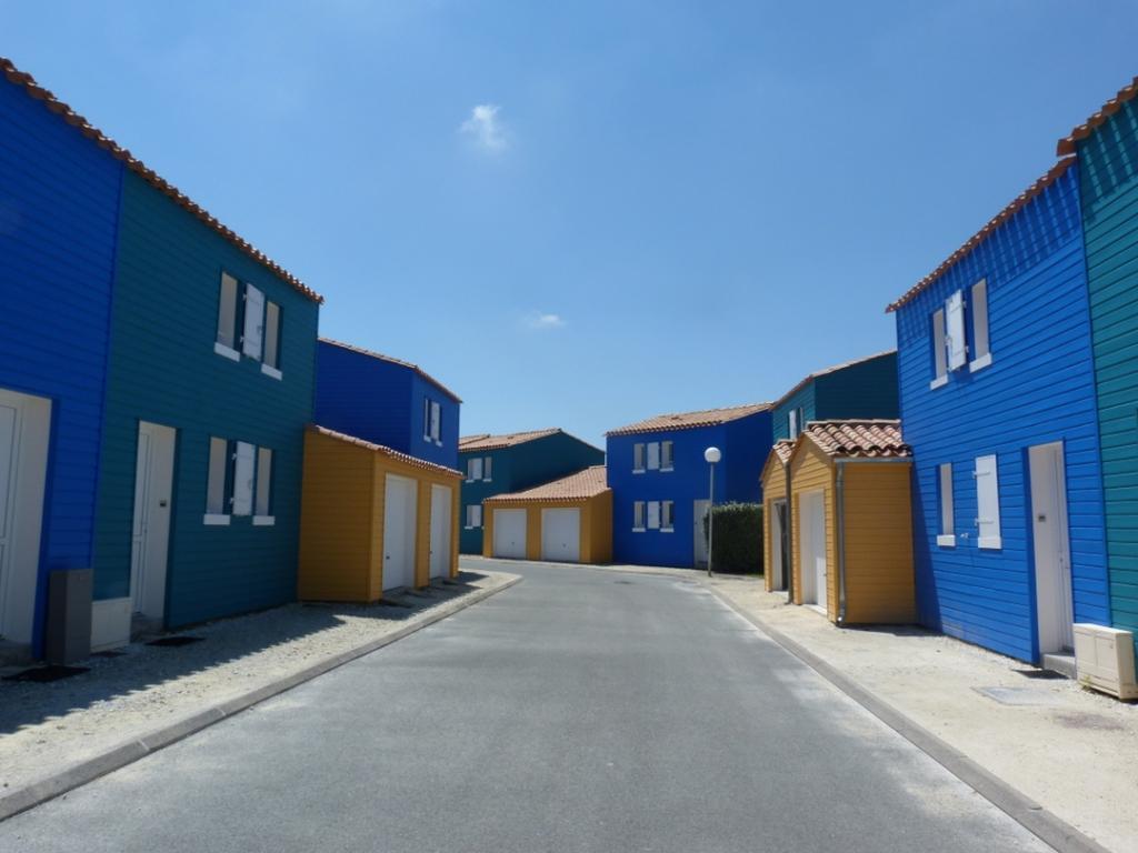 Residence Odalys Le Village Des Amareyeurs Ле-Шато-д'Олерон Экстерьер фото