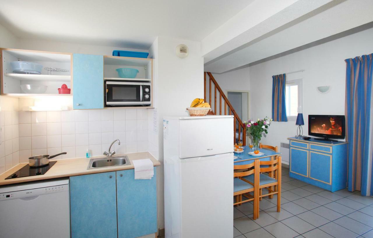Residence Odalys Le Village Des Amareyeurs Ле-Шато-д'Олерон Экстерьер фото